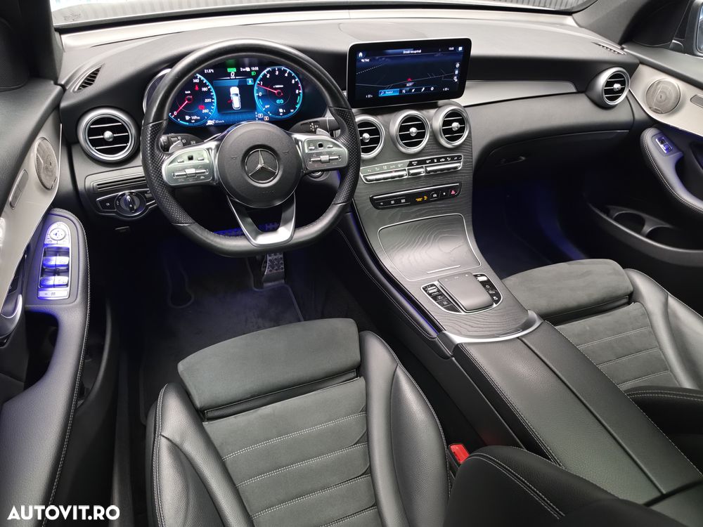 Mercedes-Benz GLC 300 de 4Matic 9G-TRONIC AMG Line Plus - 34