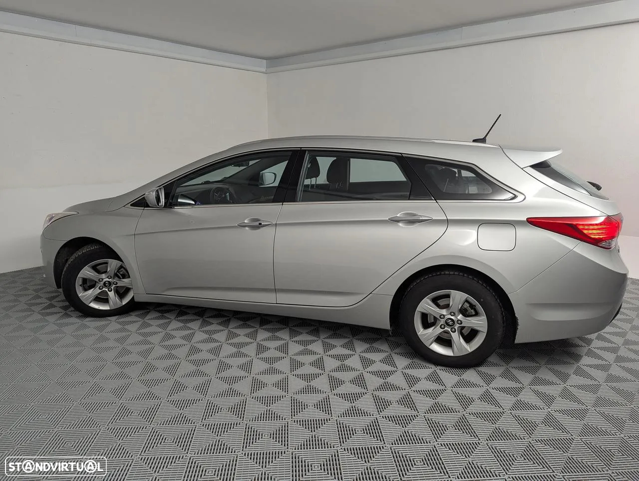 Hyundai i40 SW 1.7 CRDi Premium - 10