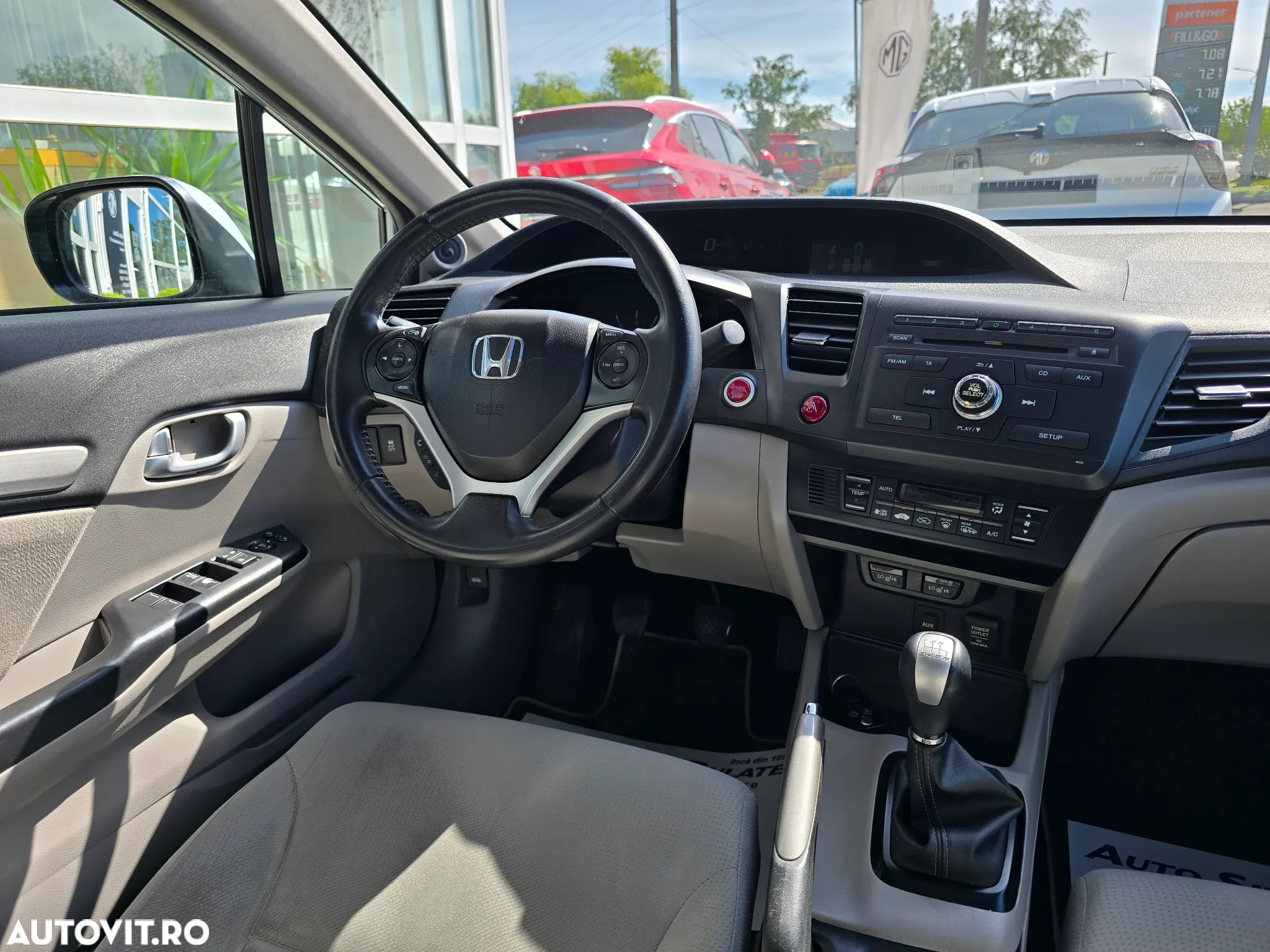 Honda Civic 1.8 i-VTEC MT Executive - 19