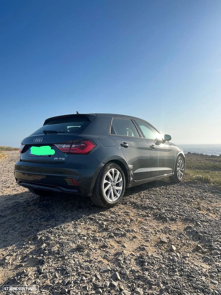 Audi A1 Sportback 25 TFSI - 2