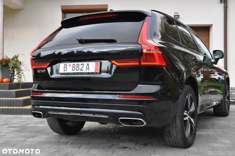 Volvo XC 60 D4 SCR R-Design - 17