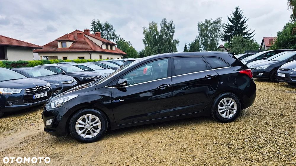 Hyundai i30 1.6 GDI BlueDrive Premium - 25