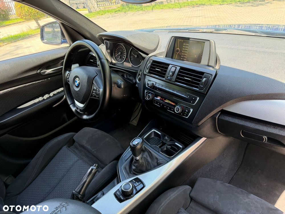 BMW Seria 1 118d xDrive Sport Line - 14