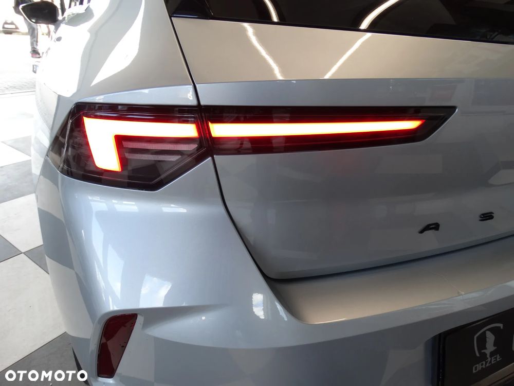 Opel Astra 1.5 D Automatik Ultimate - 32