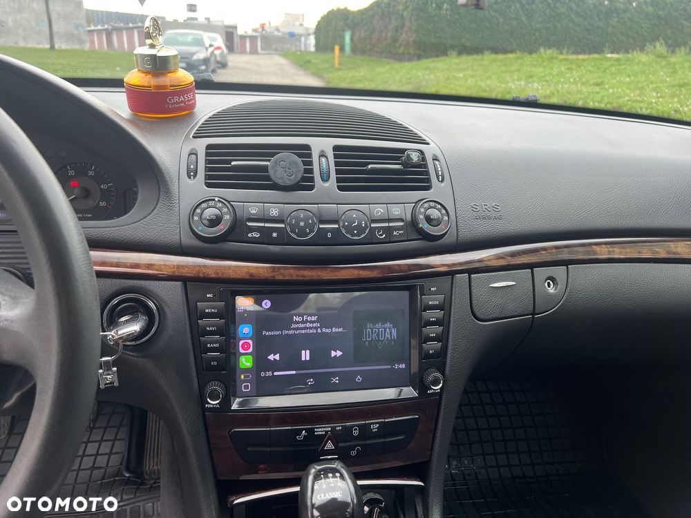 Mercedes-Benz Klasa E 220 CDI Classic - 11