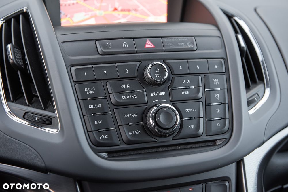 Opel Zafira - 25