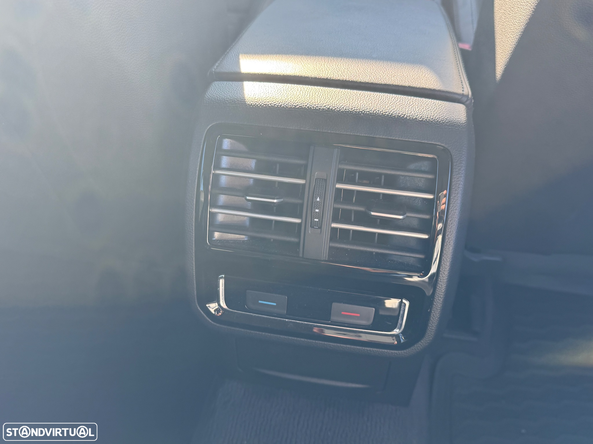 VW Passat Variant 2.0 TDi Highline - 13