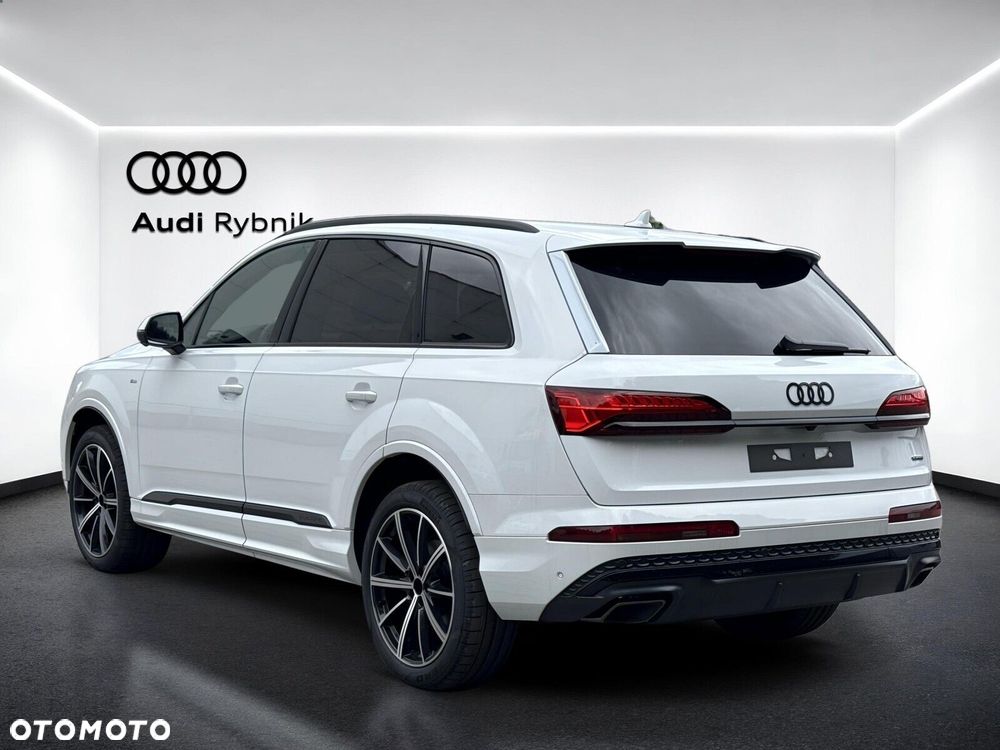 Audi Q7 - 4