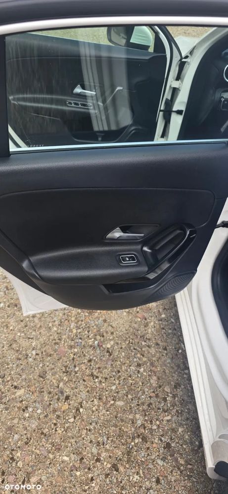 Mercedes-Benz Klasa A 180 Advanced Progressive - 21