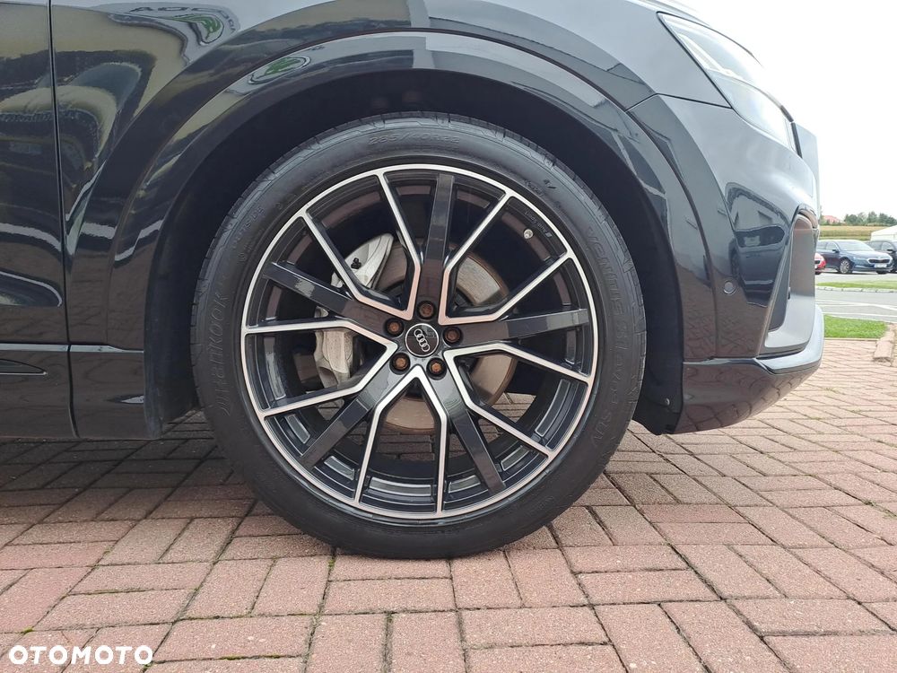 Audi Q8 - 13