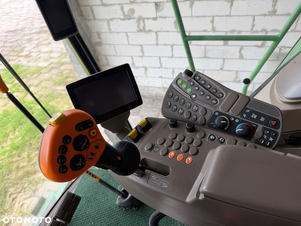 John Deere W540 - 10