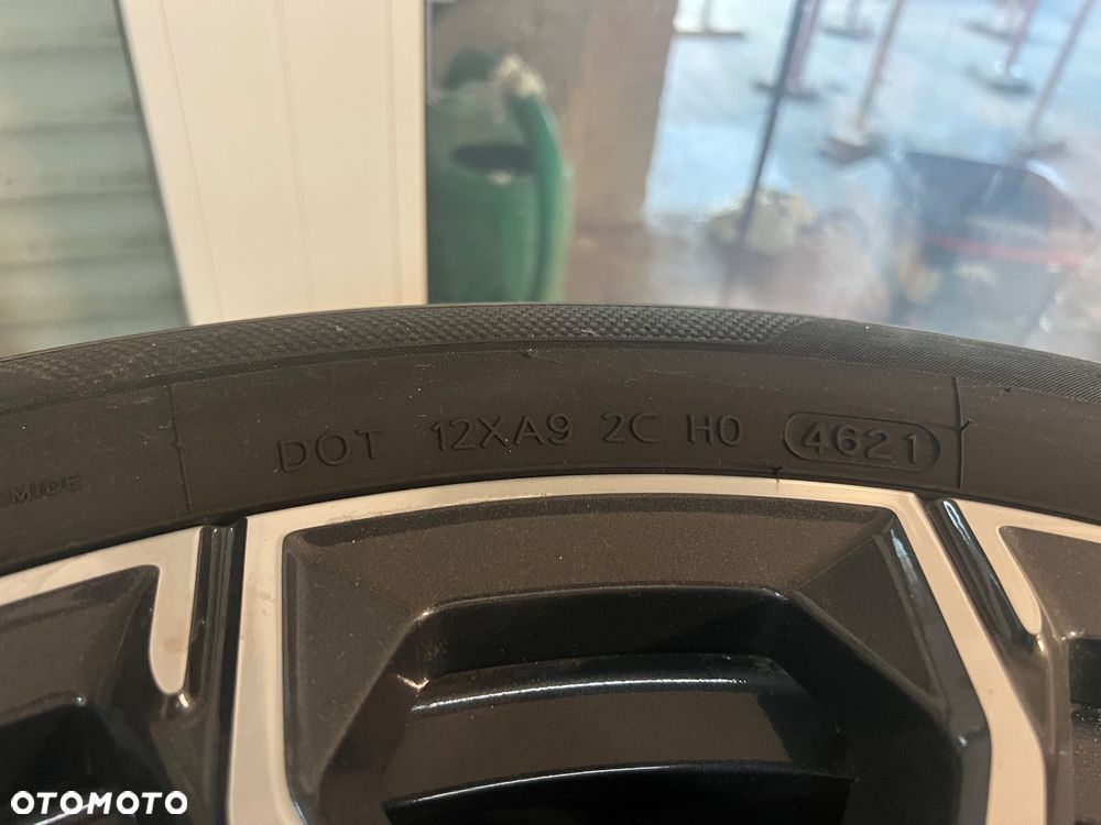 Komplet opon Hankook Ventus S1 evo3 SUV HRS RunFlat 275/40 R21 + 315/35 R21 DOT 3523 - 6