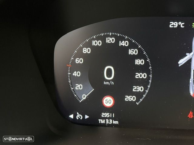 Volvo XC 40 1.5 T3 Inscription Tech Edition - 18