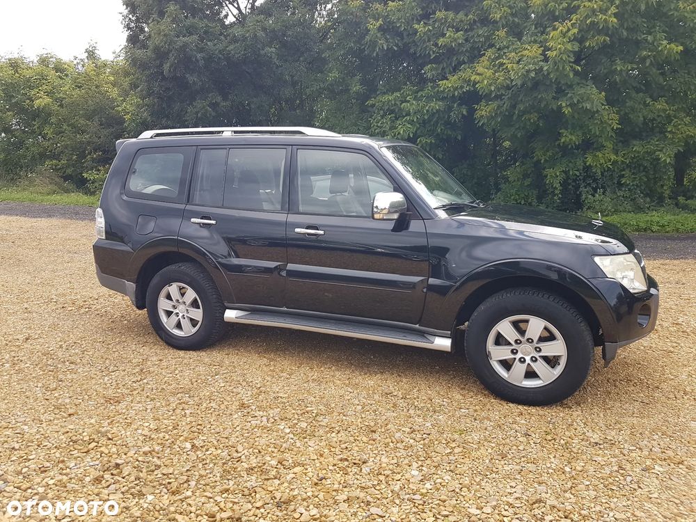 Mitsubishi Pajero 3.2 DI-D Automatik Intense - 6
