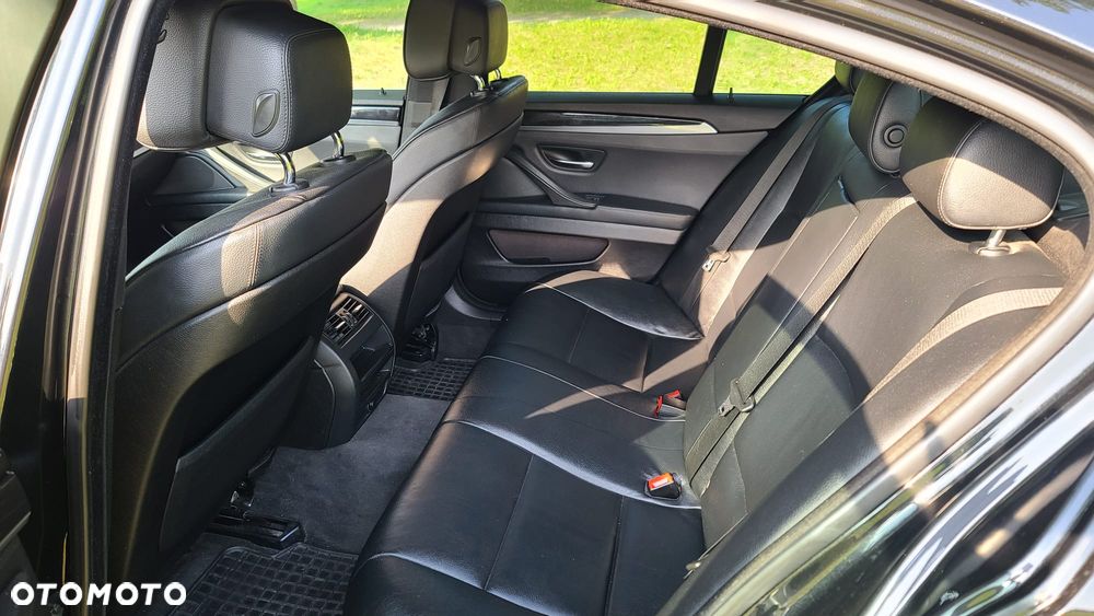 BMW Seria 5 520d - 10