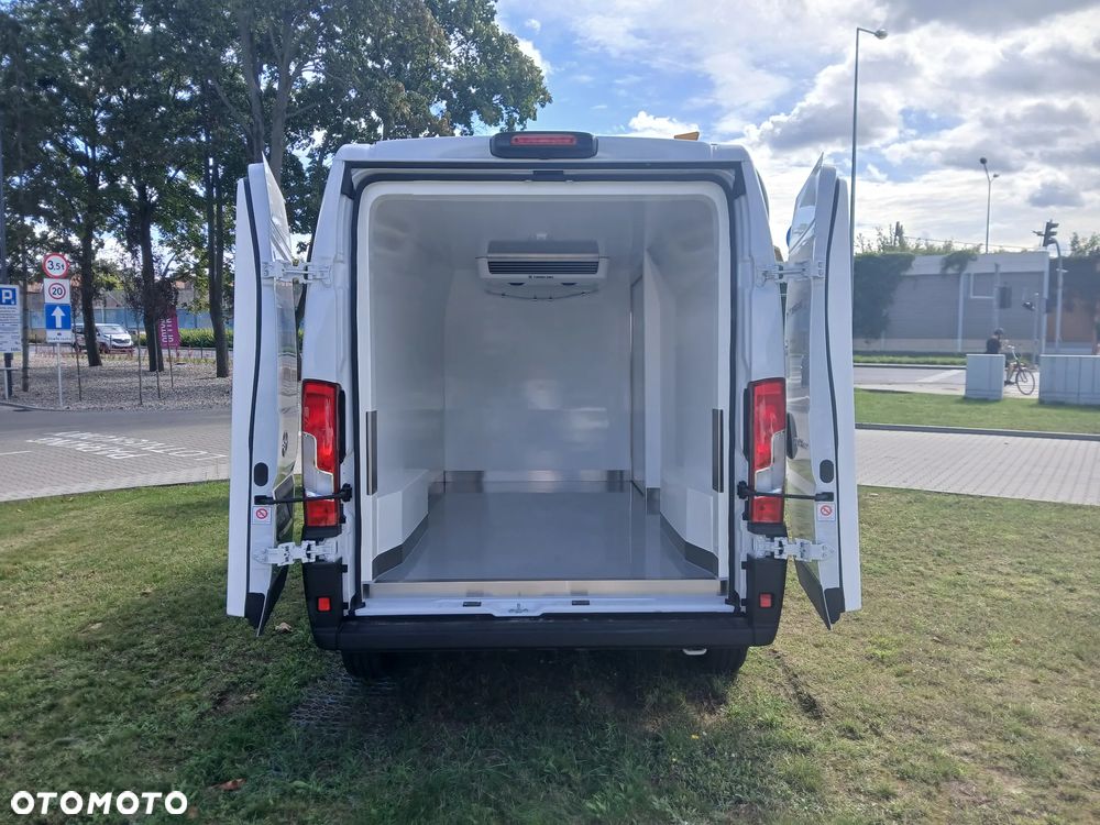 Toyota Proace MAX - 2