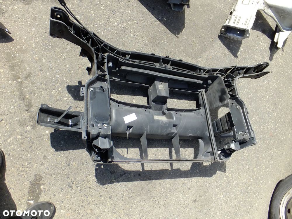 wzmocnienie pas przód bmw e90 2,0 d 2007r - 2
