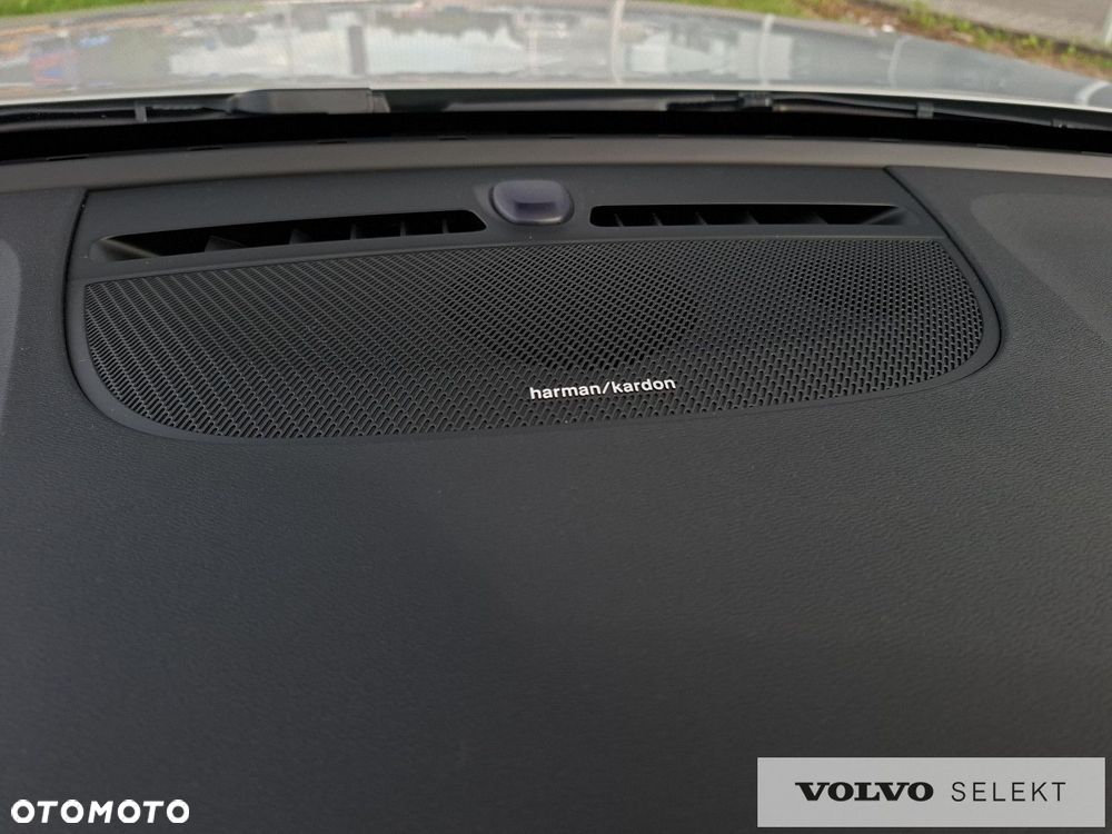 Volvo XC 40 - 18
