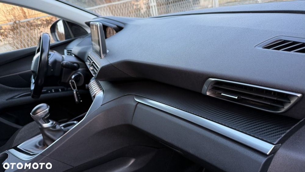 Peugeot 3008 PureTech 130 Stop & Start Allure - 30
