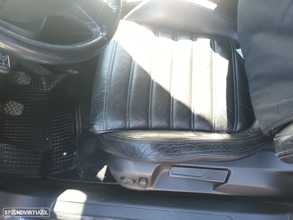 VW Passat 2.0 TDI Highline - 13