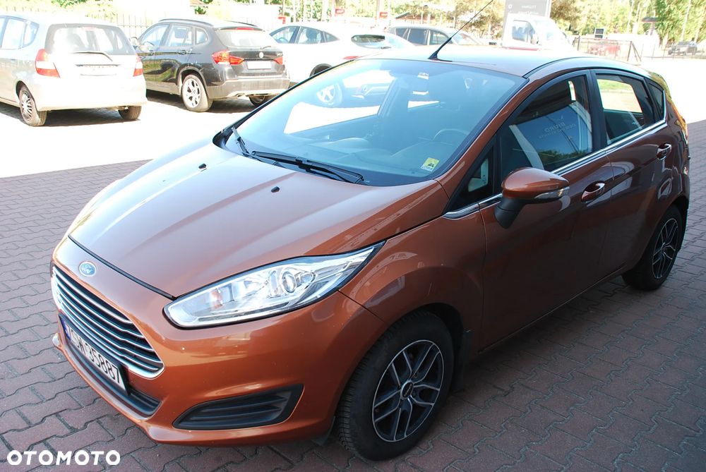 Ford Fiesta 1.6 TDCi DPF Titanium - 8