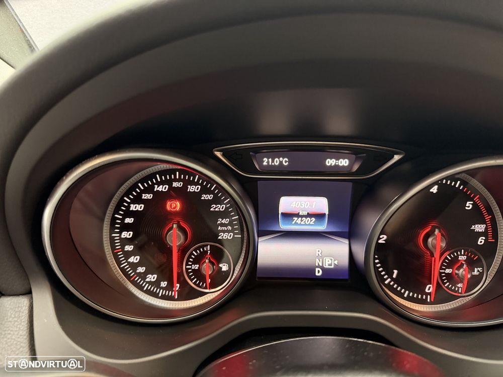 Mercedes-Benz GLA 180 CDi Aut. - 11
