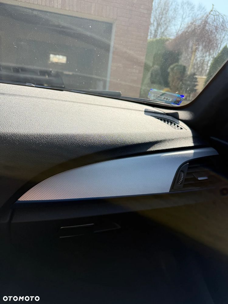 BMW Seria 1 118i M Sport - 20