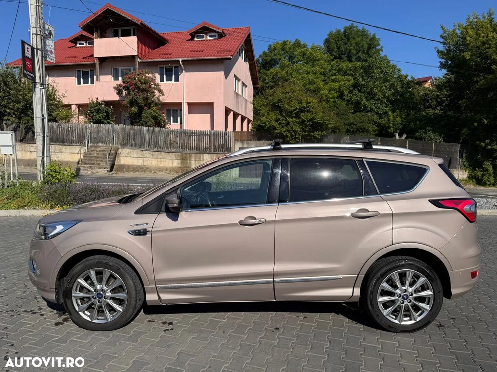 Ford Kuga 2.0 TDCi 4WD Powershift Vignale - 4