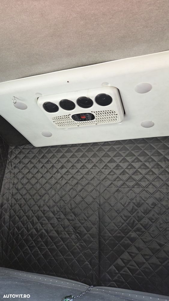 Mercedes-Benz Sprinter - 11