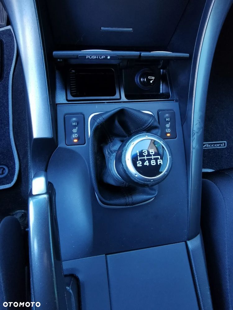 Honda Accord 2.0 Elegance Advantage - 19