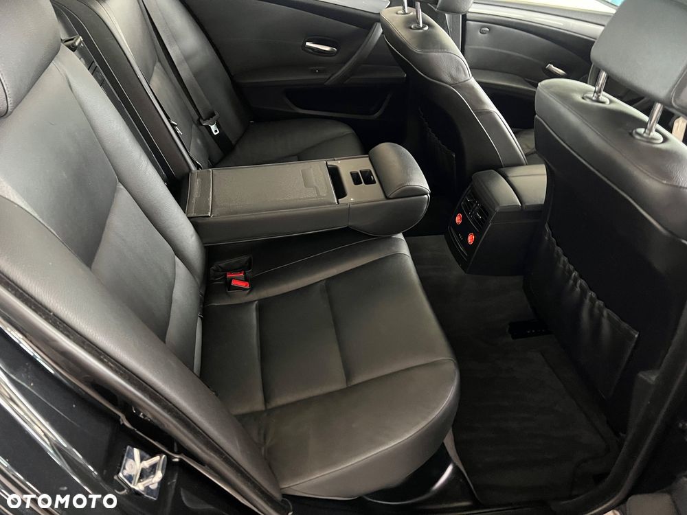 BMW Seria 5 - 23