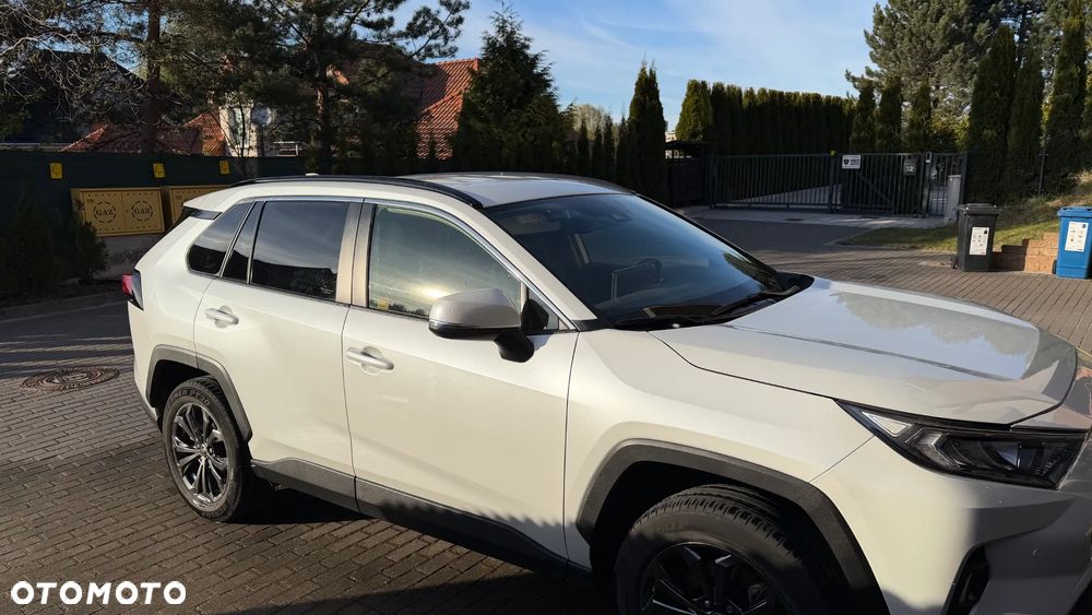 Toyota RAV4 - 3