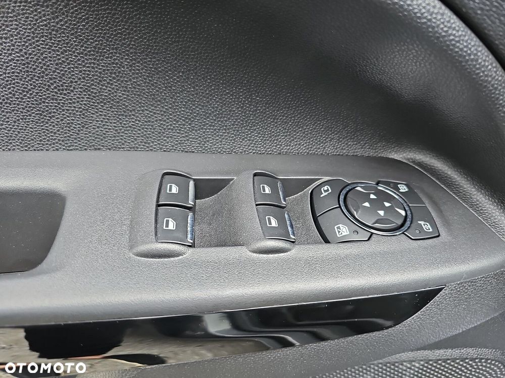 Ford EcoSport - 19