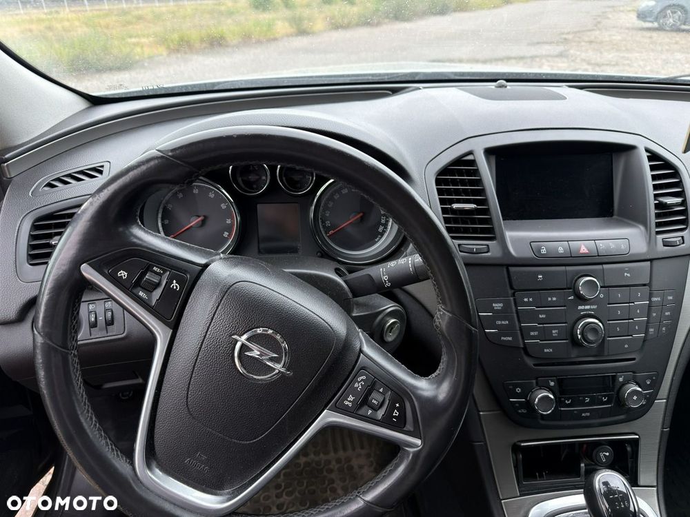 Opel Insignia - 15