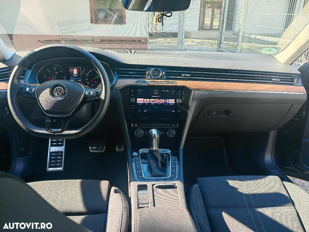 Volkswagen Passat Alltrack 2.0 TDI SCR 4Motion DSG - 11
