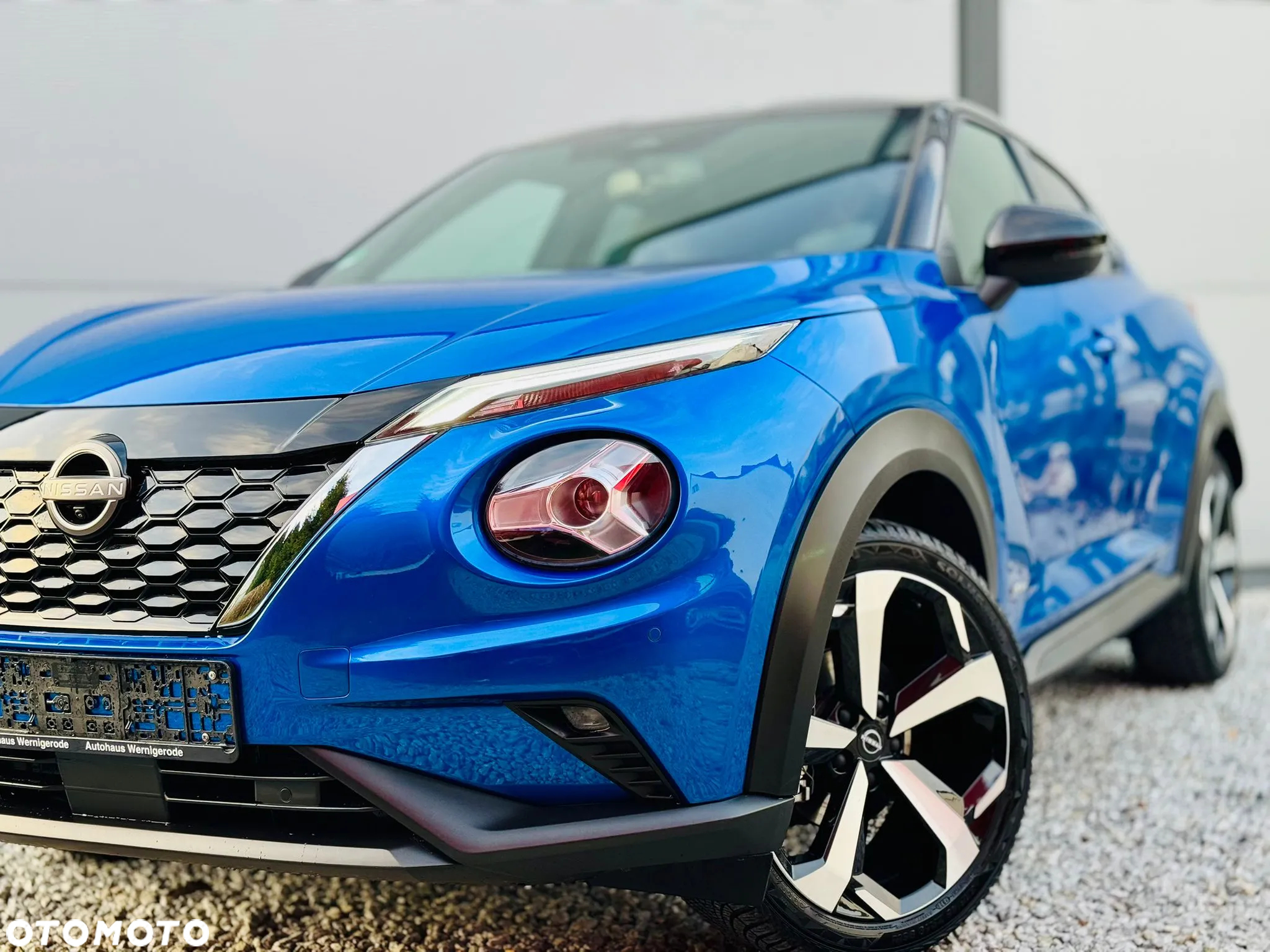 Nissan Juke 1.6 Hybrid 4AMT Premiere Edition - 8