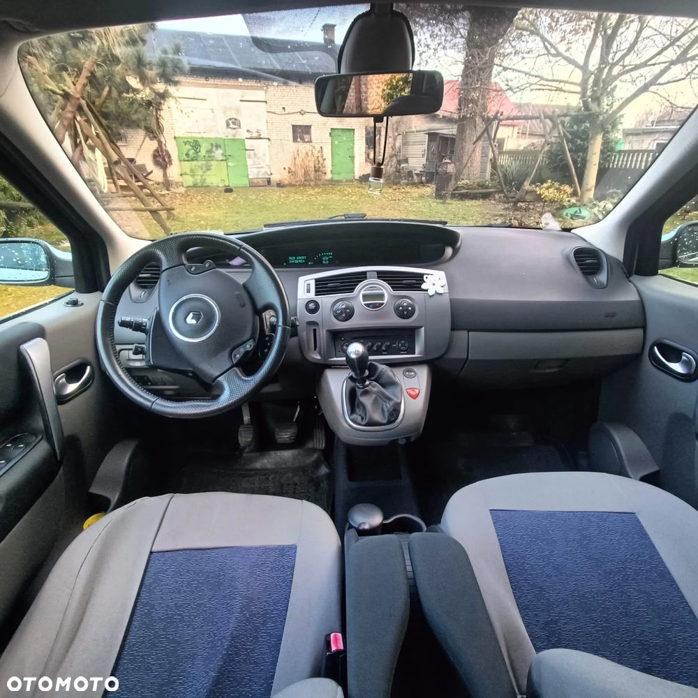 Renault Scenic - 4
