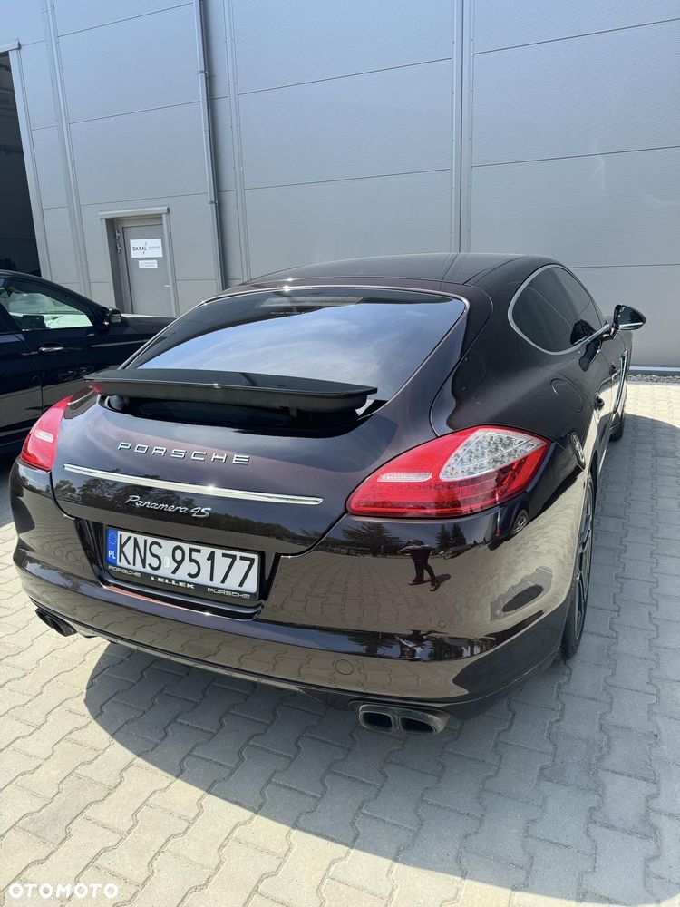 Porsche Panamera 4S PDK - 2