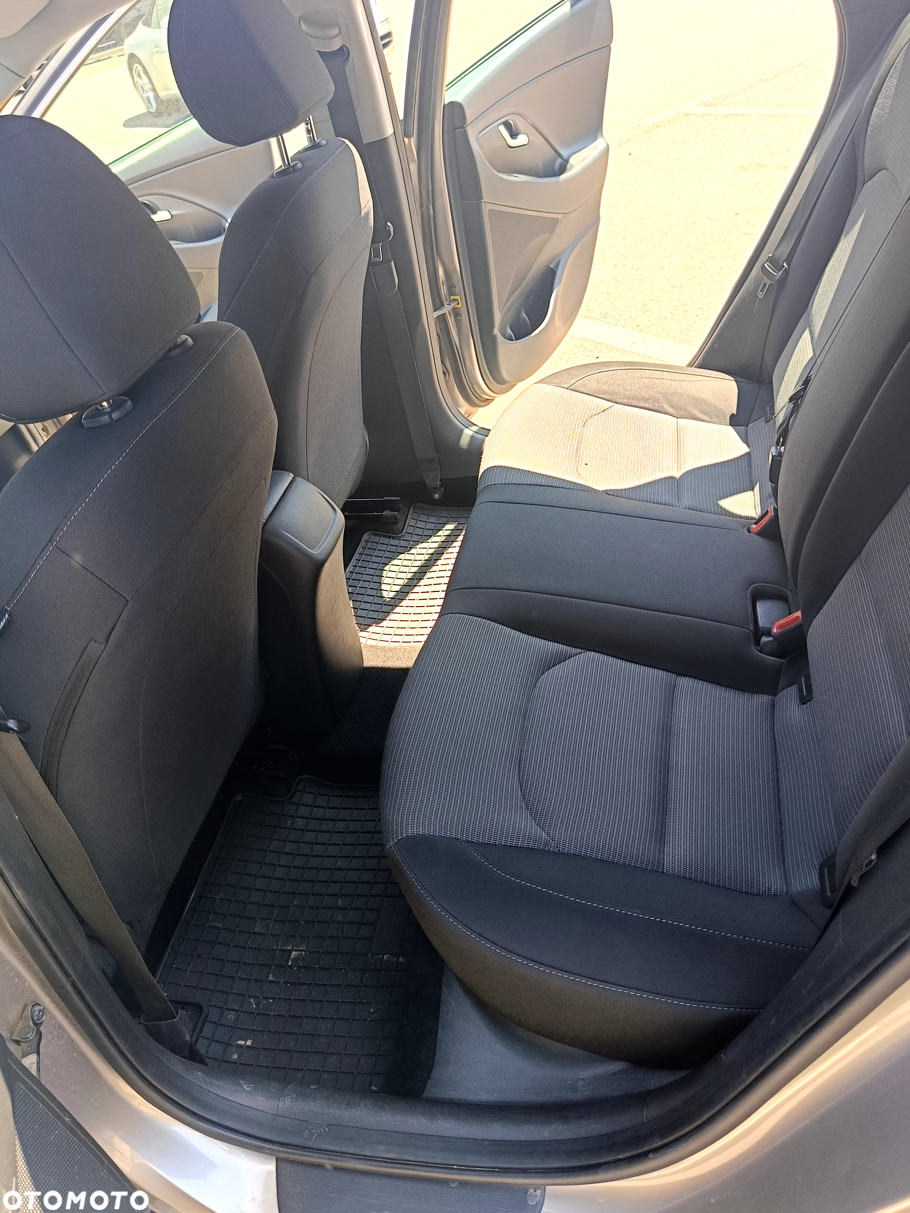 Hyundai i30 1.4 Comfort - 11