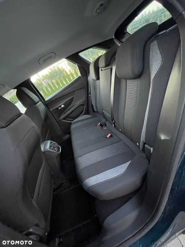 Peugeot 3008 BlueHDi 130 Stop & Start EAT8 Active - 13