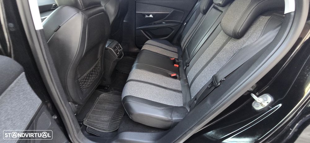 Peugeot 3008 1.6 BlueHDi Allure EAT6 - 7