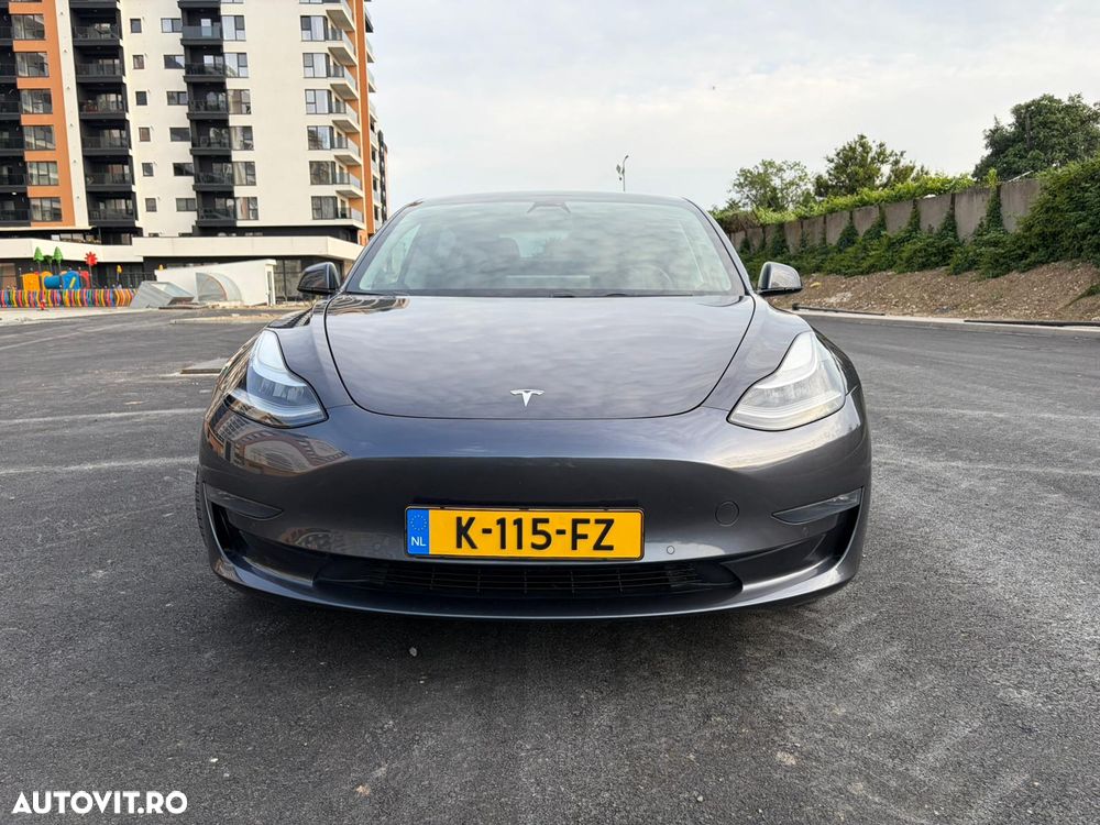 Tesla Model 3 - 19