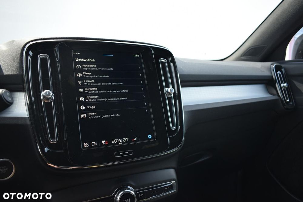 Volvo XC 40 - 25