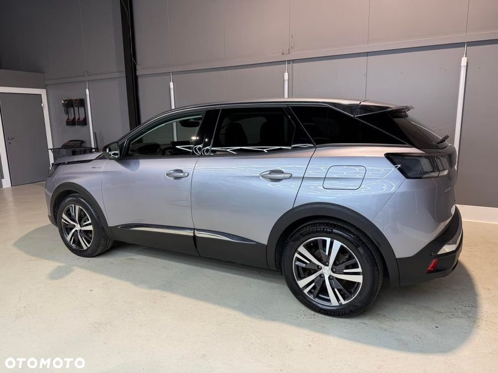 Peugeot 3008 1.6 PureTech Hybrid4 PHEV Allure Pack S&S EAT8 - 6