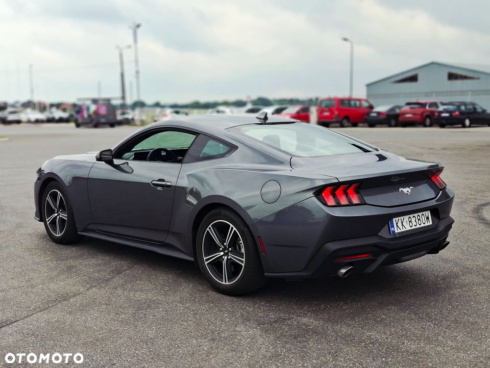 Ford Mustang 2.3 Eco Boost - 10