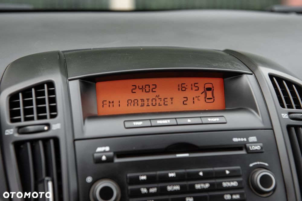 Kia Ceed 1.4 CVVT LX Basis - 18