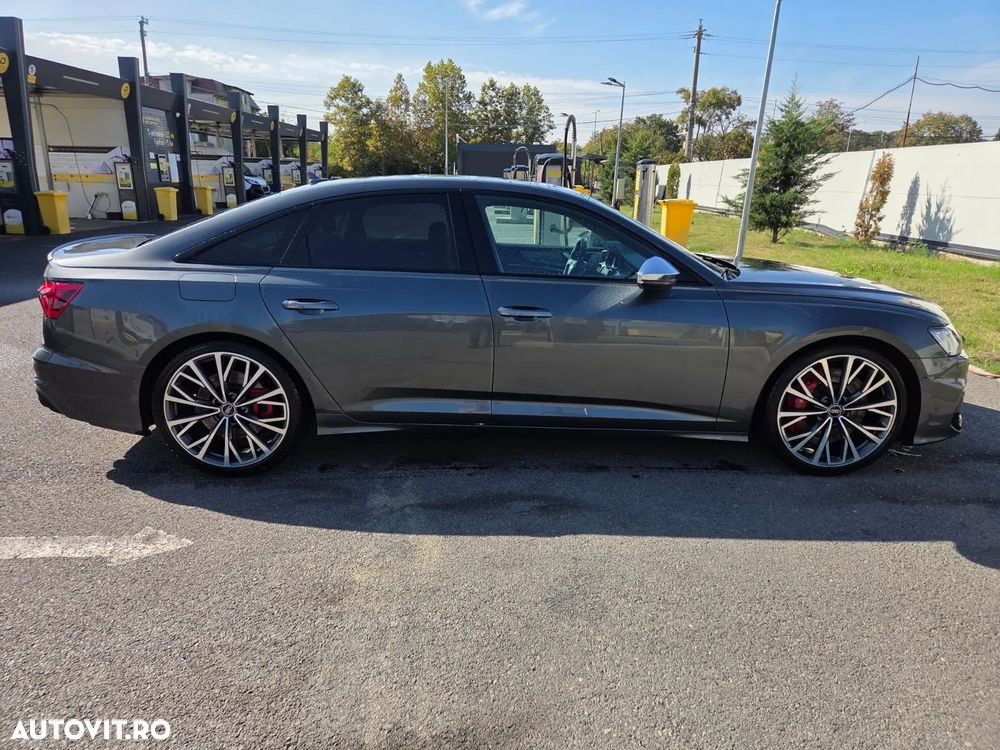 Audi S6 - 5