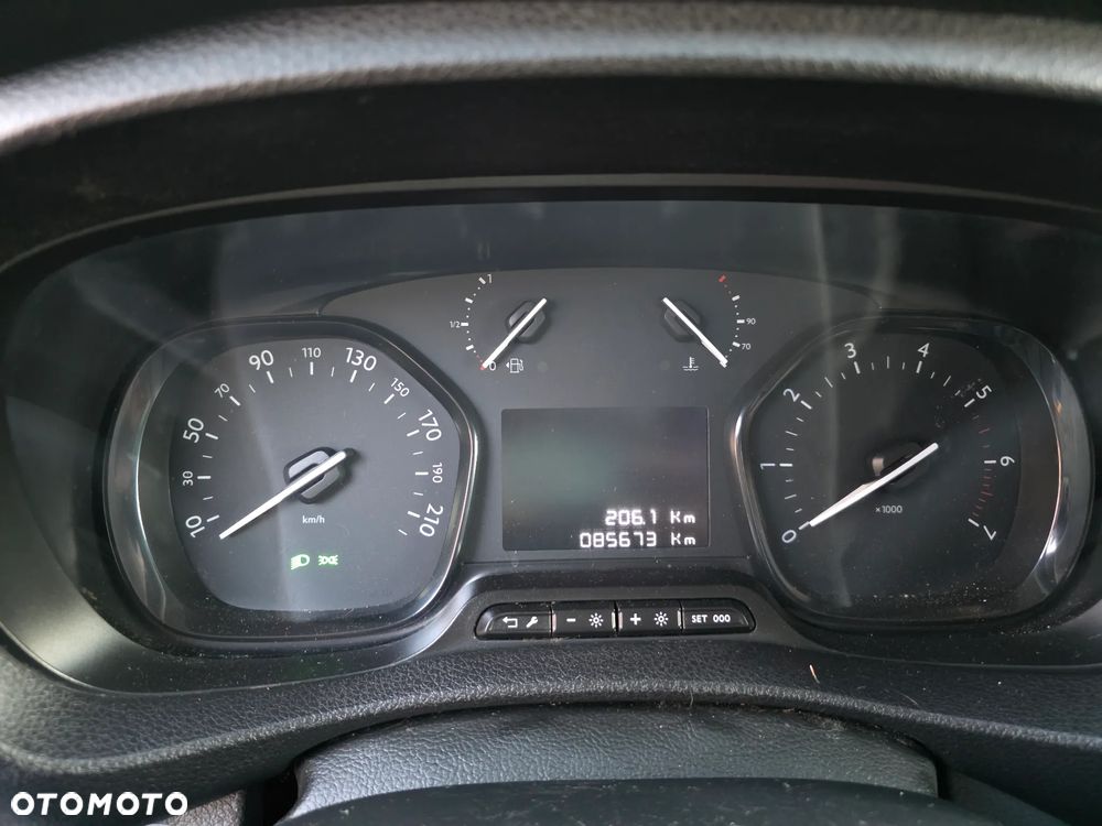 Opel VIVARO - 26