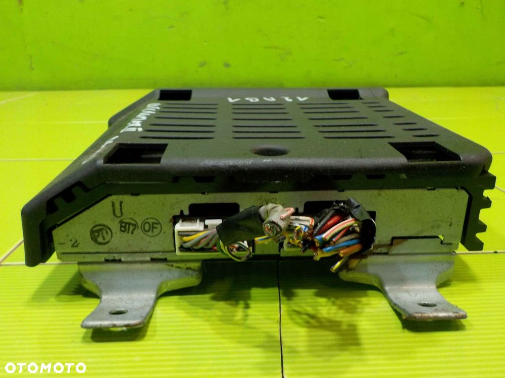 MITSUBISHI OUTLANDER II 08r wzmacniacz 8701A230 82143719A - 15