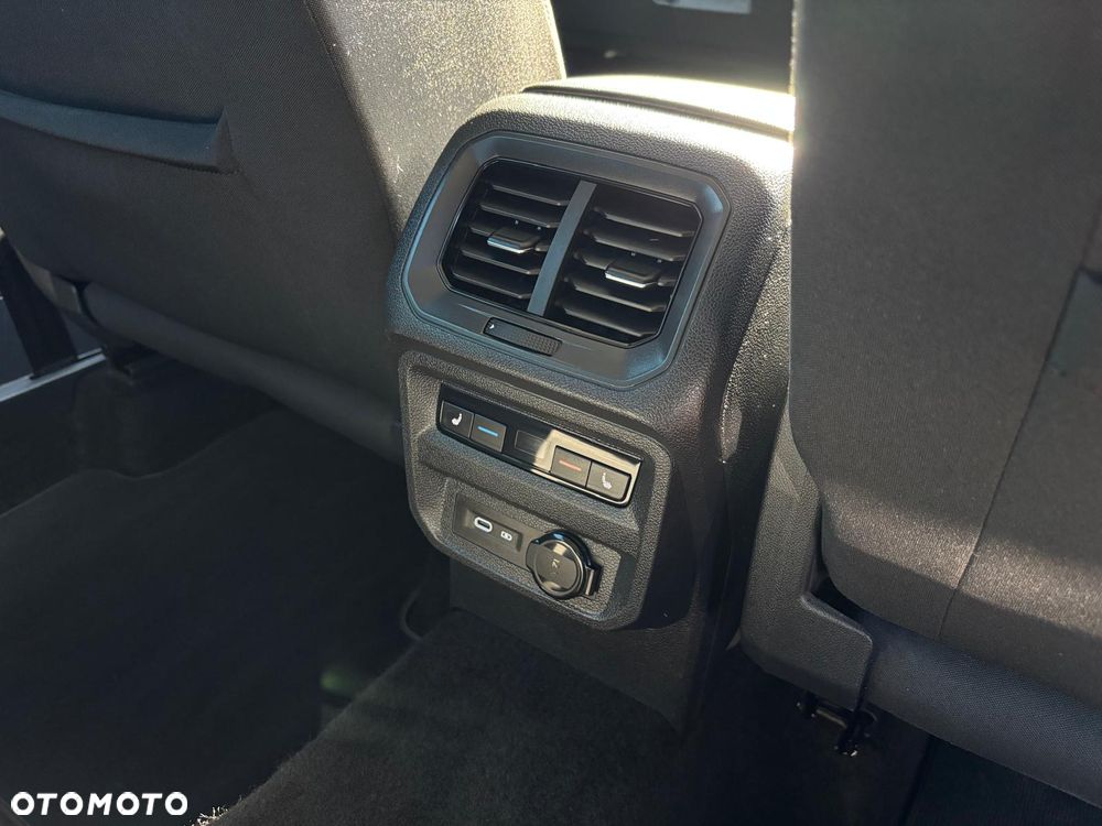 Volkswagen Tiguan 2.0 TDI SCR Elegance DSG - 16